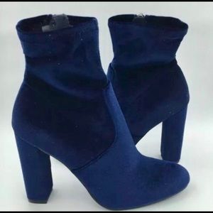 Steve Madden Blue Velvet Boots sz 6.5